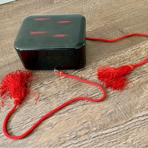 Vandor  Imports Lacquer Vintage Box Japan